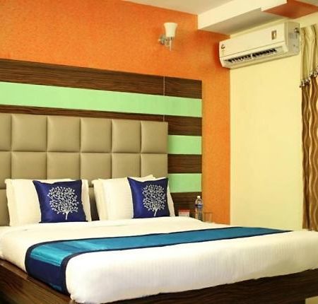 Hotel Seven Hills Inn Tirupati Zewnętrze zdjęcie