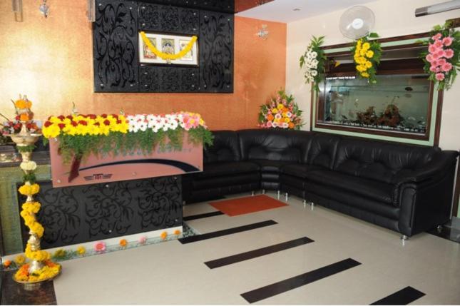 Hotel Seven Hills Inn Tirupati Zewnętrze zdjęcie